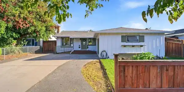 4422 Stevenson Blvd