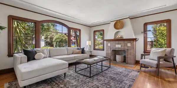 1336 Fernside