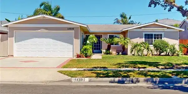 14892 Sunnycrest Lane