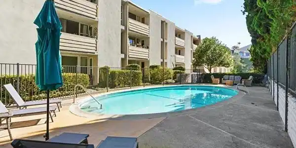 2510 Torrey Pines Rd 312