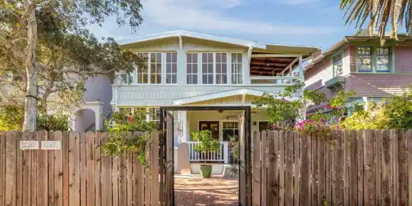 33 Breeze Avenue