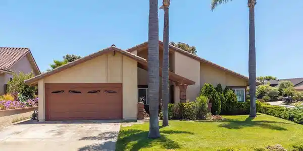 7221 Wisteria Way