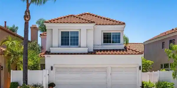 25112 Moberly Court