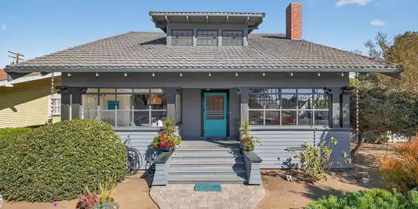 407 Magnolia Avenue