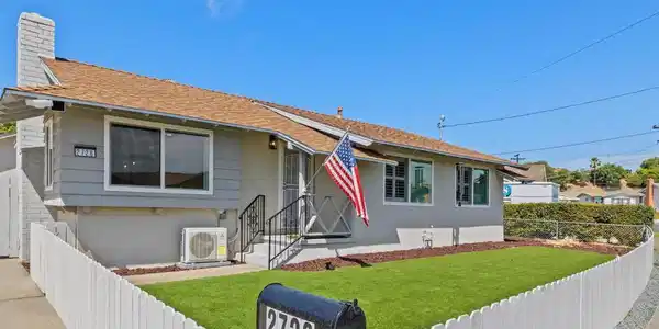 2726 Landscape Drive