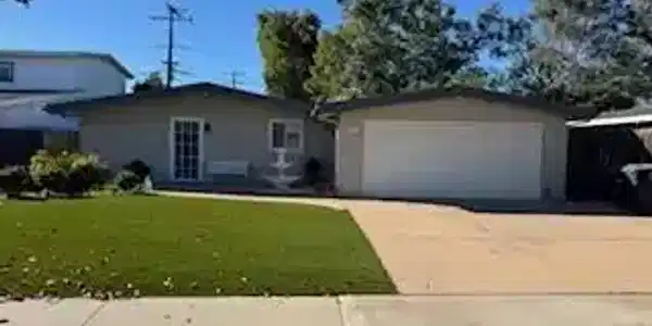 249 E Wilson