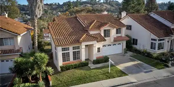 24452 Kings View