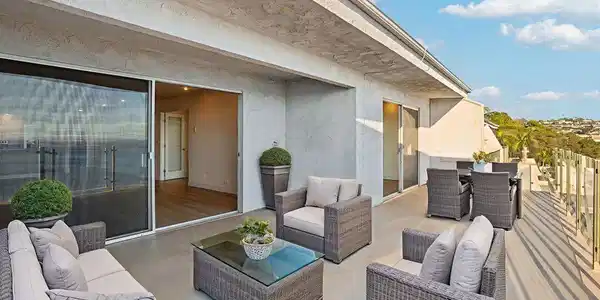 18203 Coastline Drive