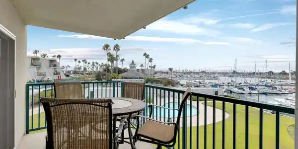 2901 Peninsula Road