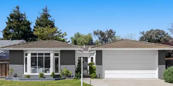 349 Bluefish Court