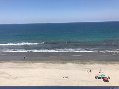 1760 Avenida del Mundo