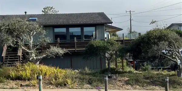 1051 Santa Ysabel Avenue