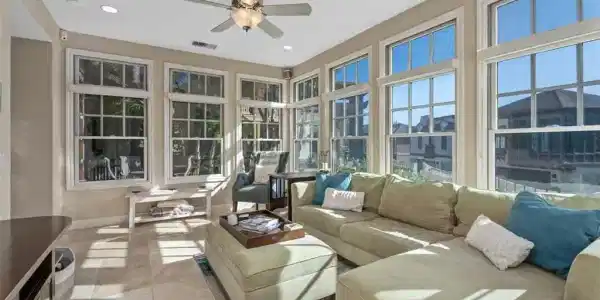2548 Bungalow Place
