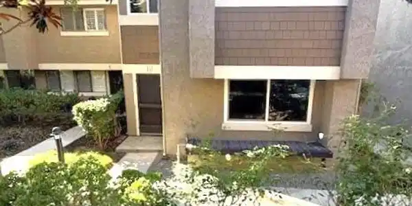10 Summerwalk Court