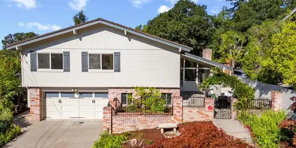18 Wildwood Drive