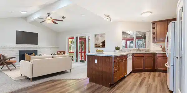 2218 Serrano Way