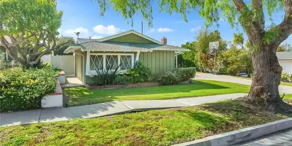 27045 Springcreek