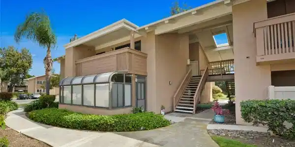 8877 Lauderdale Court