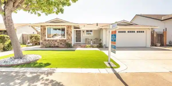 32432 Deborah Dr