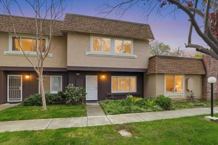 38524 Burdette Cmn