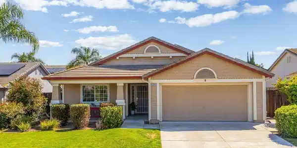 4606 Chelsea Dr
