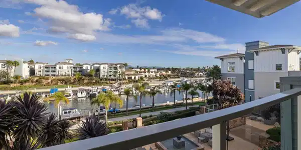 1572 Seabridge Lane