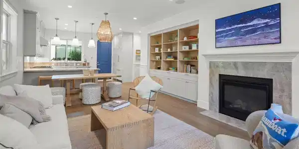 548 G Avenue