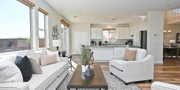 2617 Tampico Dr