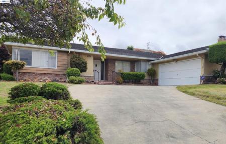 2356 Marineview Drive