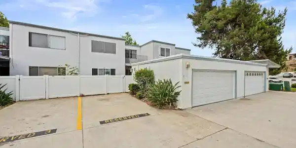 1640 Maple Drive