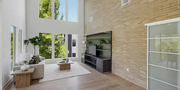 8442 Distinctive Dr.