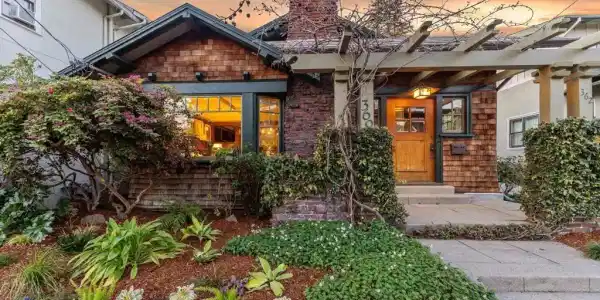 360 Alcatraz Ave