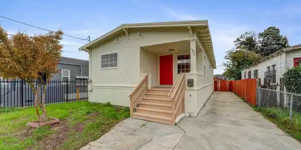1502 56Th Ave