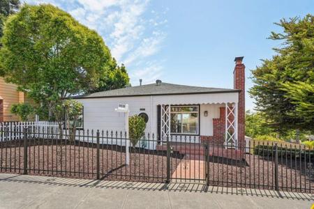 10601 10601 Sheldon St