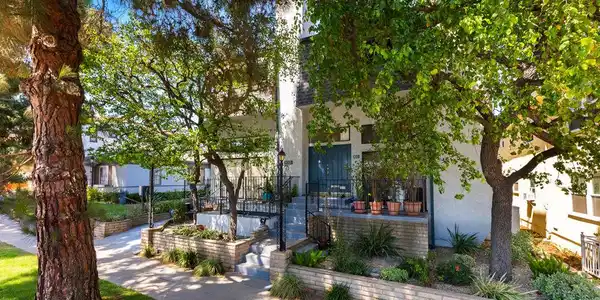 1013 16th Street