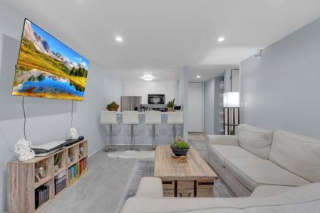 5202 Shelter Creek Lane