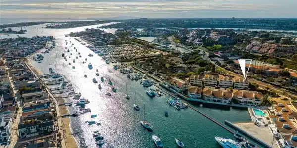 994 Bayside Cove