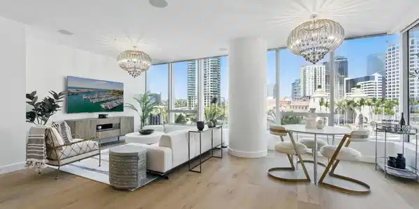 888 W E ST