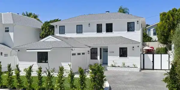13139 Lake Street