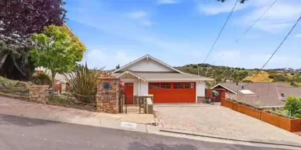 2945 Monte Cresta Drive