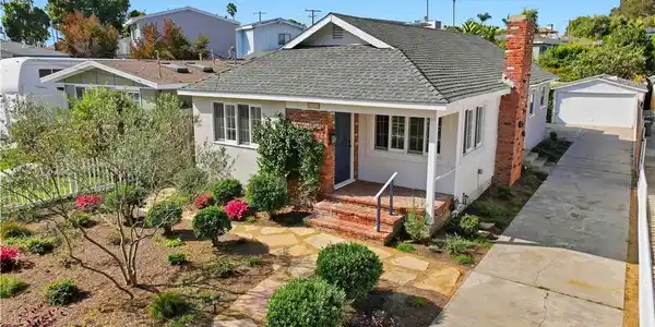815 South Juanita Ave