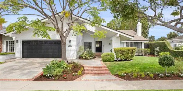 1866 Port Carlow Place