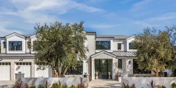 1220 Corsica Drive
