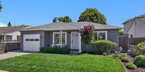 1355 Sierra Street