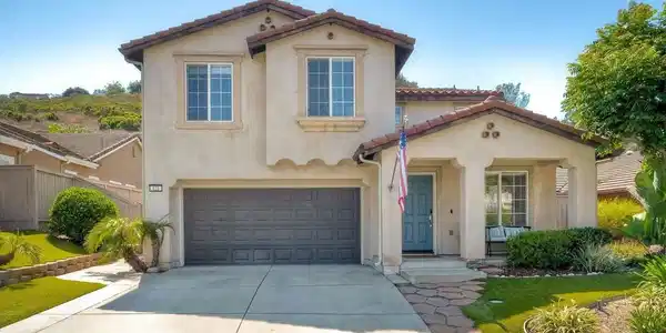 121 Canyon Creek Way