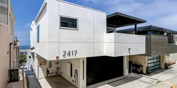 2417 Crest