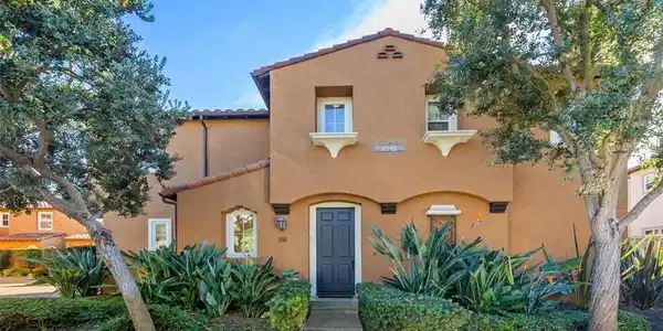 180 Paseo Vista