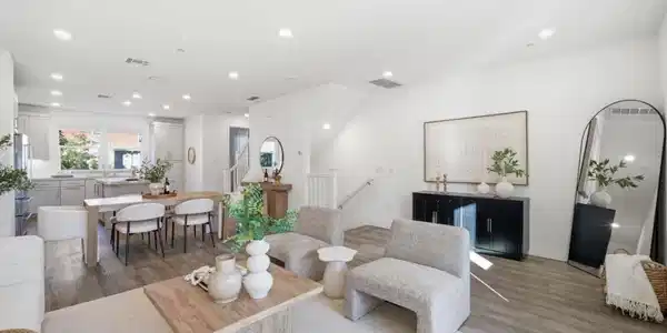 2235 Mora Place