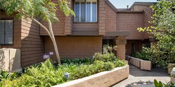 38 Canyon Island Drive