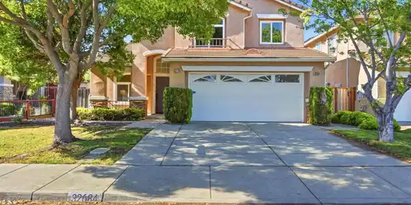 32684 Mirabella Drive